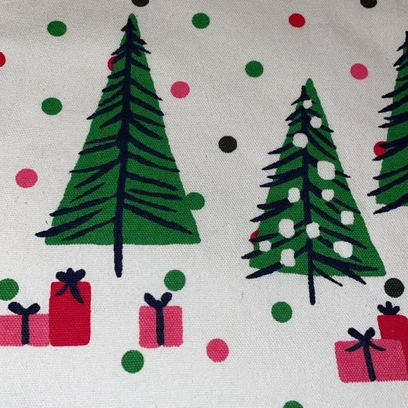 Kate Spade Christmas Tree Table Runner - Picture 5 of 5